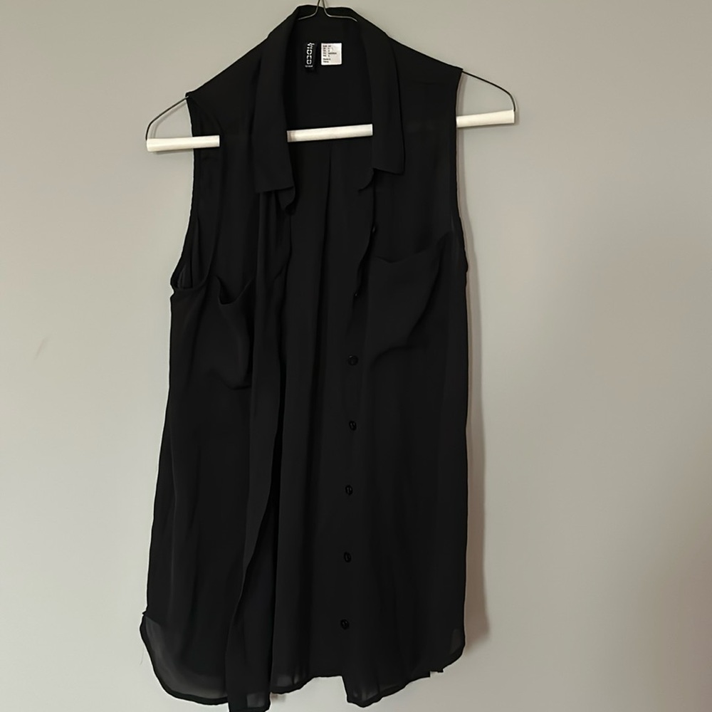 Black sheer tank top collared button down divided
